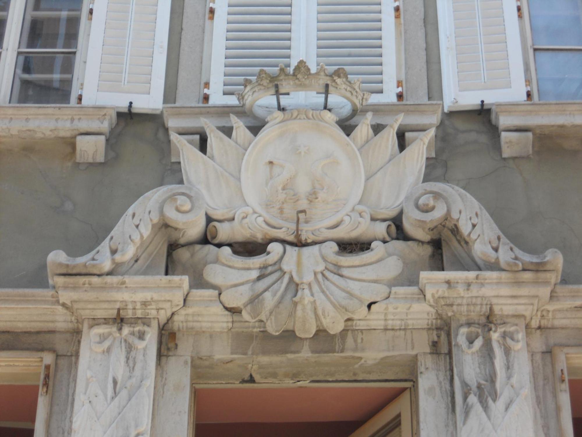 ホテル Palazzo Brigido トリエステ エクステリア 写真